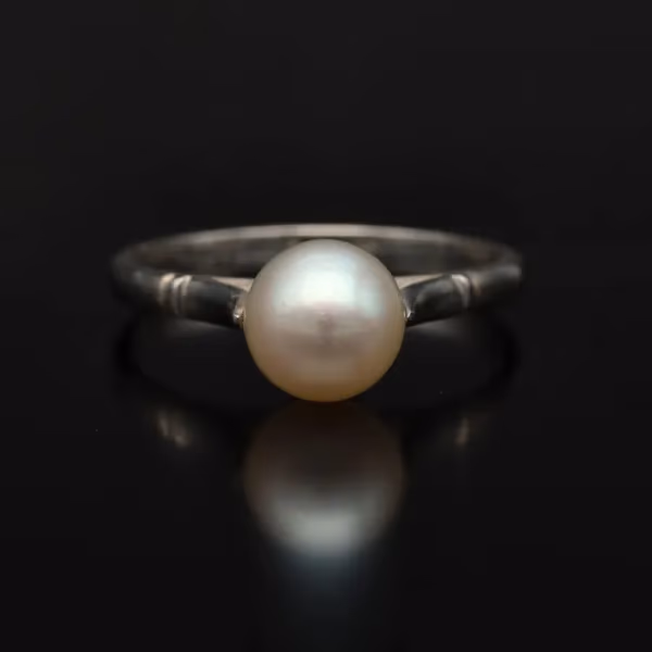 Platinum Cultured Pearl Ring