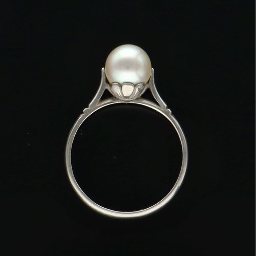 Platinum Cultured Pearl Ring image-4
