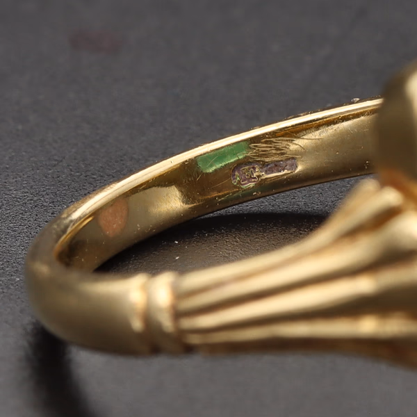 18ct Yellow Gold Emerald & Diamond Cluster Ring