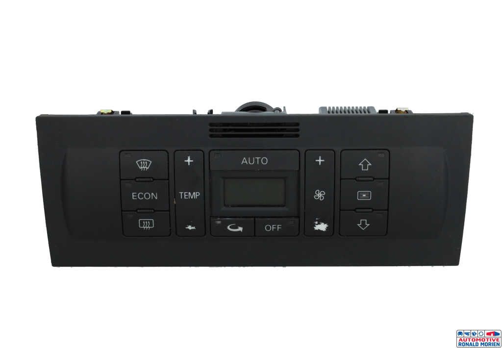 Used Heater control panel Audi A3 (8L1) 1.9 TDI 100 Price € 35,00 Margin scheme offered by Automaterialen Ronald Morien B.V.