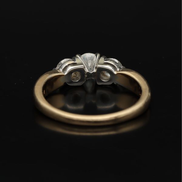18ct Yellow Gold Diamond Trilogy Ring