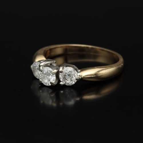 18ct Yellow Gold Diamond Trilogy Ring image-3