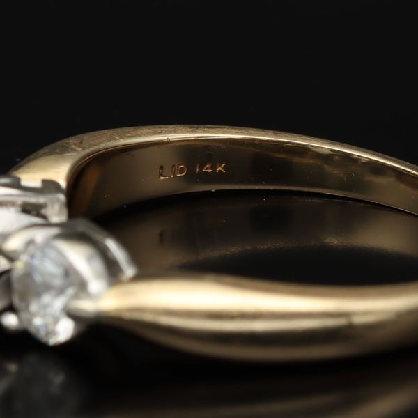 18ct Yellow Gold Diamond Trilogy Ring