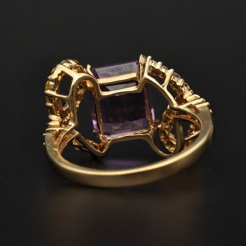 14ct Gold Amethyst - Diamond - Yellow Sapphire Dress Ring image-5