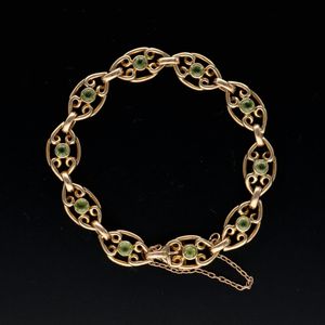 9ct Gold Peridot Bracelet