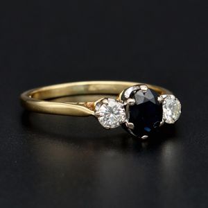 18ct Gold Sapphire and Diamond Ring