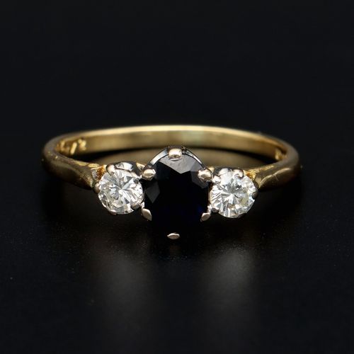 18ct Gold Sapphire and Diamond Ring image-2