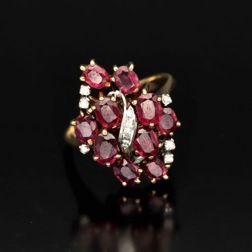 14ct Gold Ruby and Diamond Cluster Ring image-2