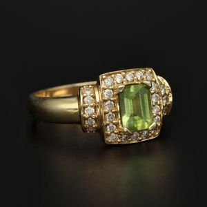 14ct Gold Peridot Diamond Ring