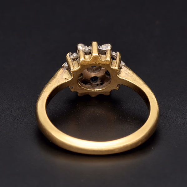 18ct Gold Diamond Sapphire Ring