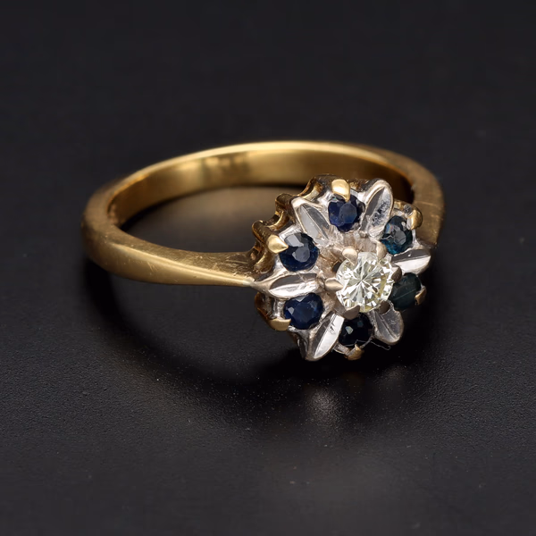 18ct Gold Diamond Sapphire Ring