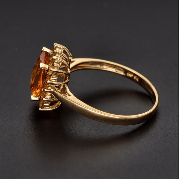 9ct Gold Citrine Dress Ring