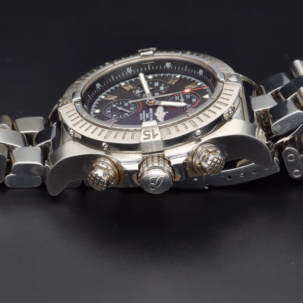 Breitling Super Avenger Automatic