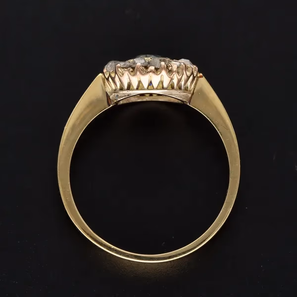 18ct Yellow Gold Sapphire & Diamond Cluster Ring