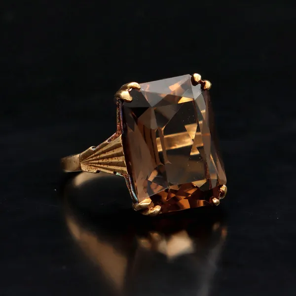 9ct Gold Smokey Quartz Ring