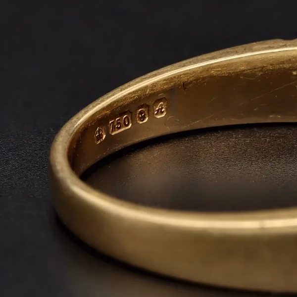 18ct Yellow Gold Diamond Eternity Ring