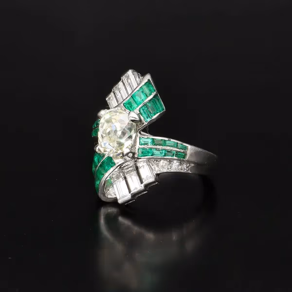 Art Deco Platinum Diamond and Emerald Ring