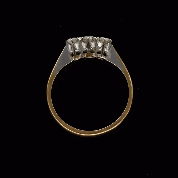 18ct Yellow Gold Diamond Trilogy Ring