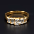 18ct Gold Diamond Ring