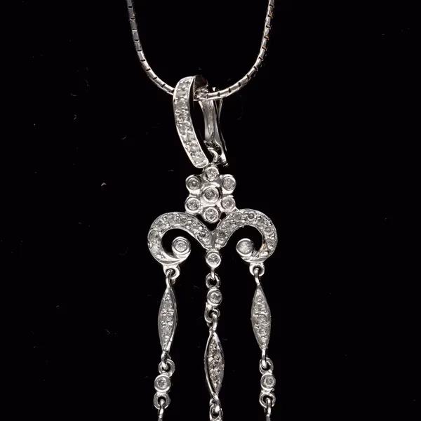 18ct White Gold Diamond and Pearl Drop Pendant Necklace