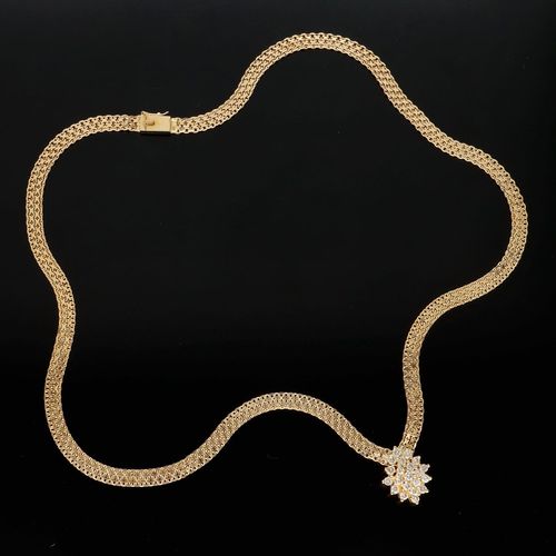 Vintage 14ct Gold Diamond Necklace image-3