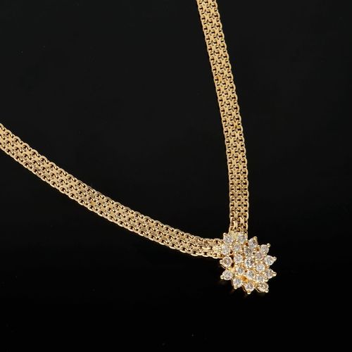 Vintage 14ct Gold Diamond Necklace image-2