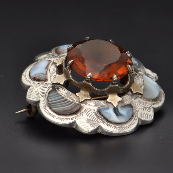 Victorian Scottish Silver & Agate Brooch