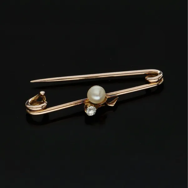 Diamond and Pearl Brooch