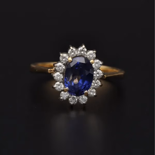 18ct Yellow Gold Blue Sapphire & Diamond Ring