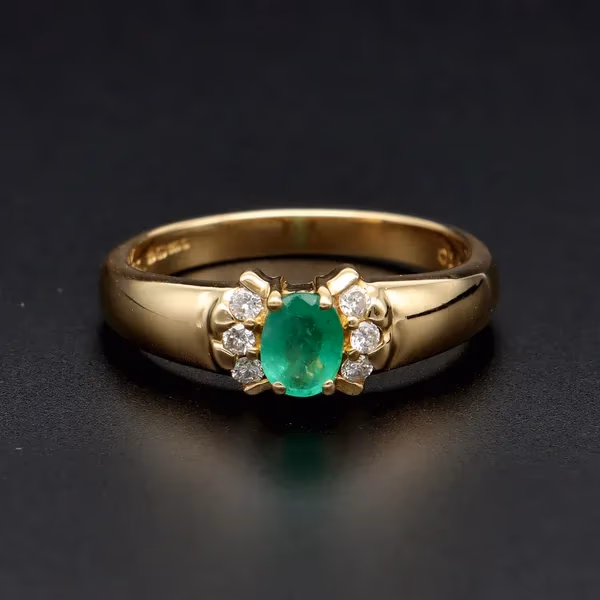 18ct Gold Emerald and Diamond Ring