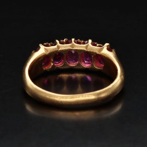Victorian 18ct Gold Ruby Ring image-4