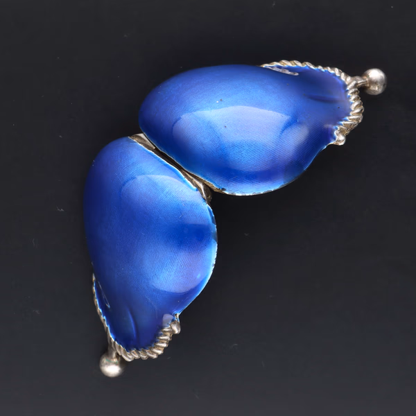 Continental Enamel Coin Purse