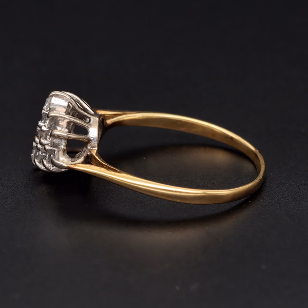 18ct Gold Diamond Ring