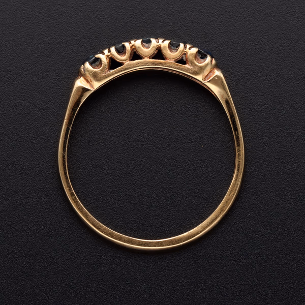 Retro 9ct Gold Multi Sapphire Ring