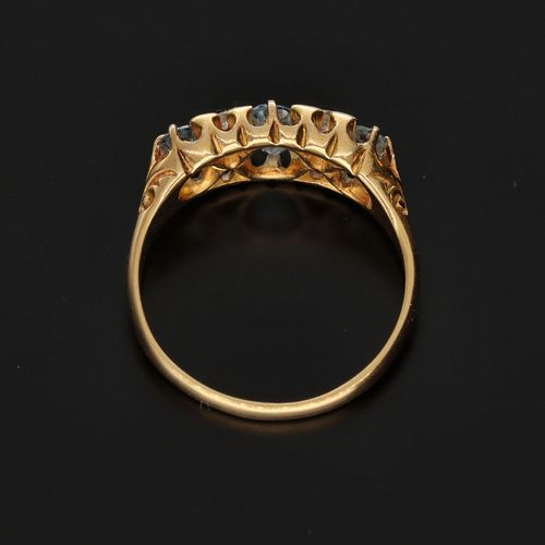 Edwardian 18ct Gold Aquamarine and Diamond Ring image-6