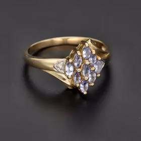 9ct Yellow Gold Amethyst & Diamond Dress Ring