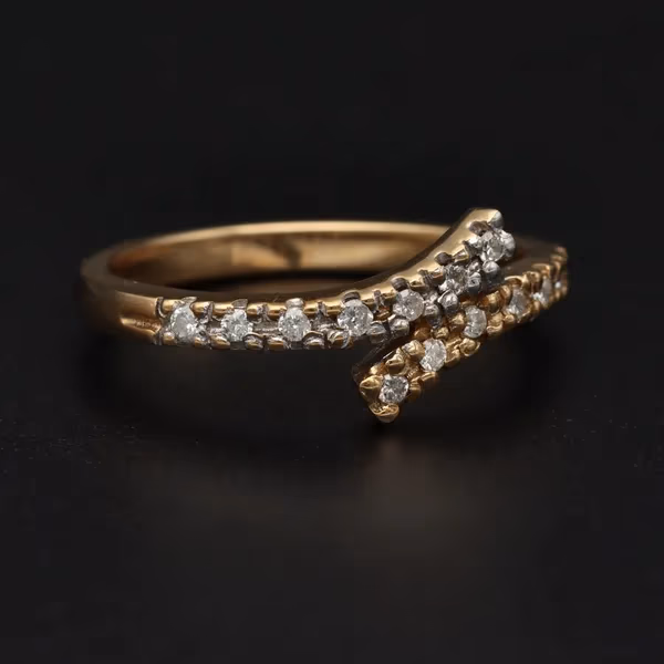 Gold Diamond Ring