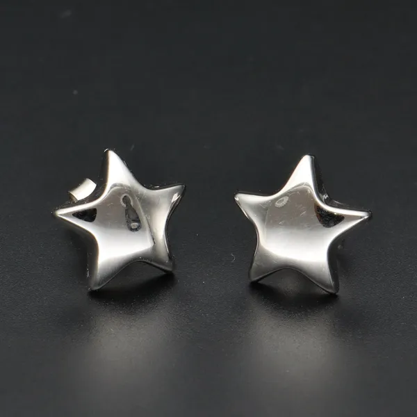 18ct White Gold Millenium Earrings. London 2000