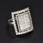 18ct White Gold Diamond Cluster Ring