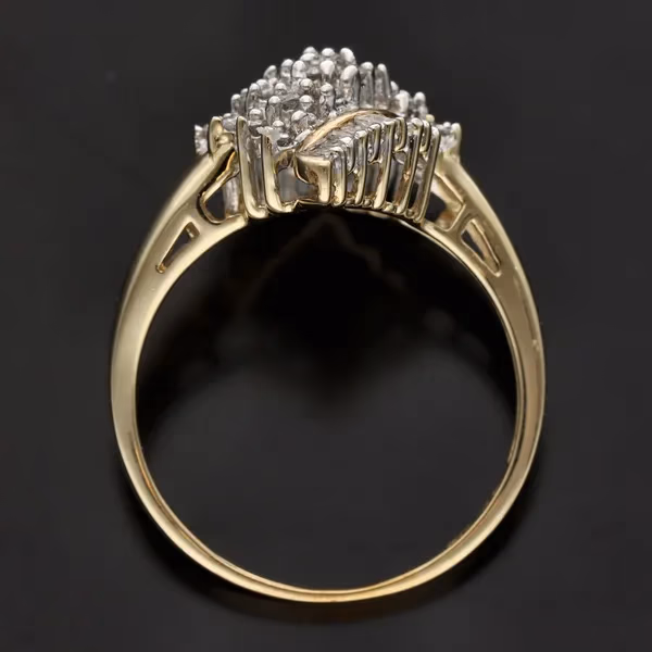 9ct Gold Vari Cut Diamond Ring