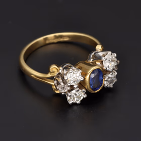 18ct Yellow Gold Sapphire & Diamond Ring