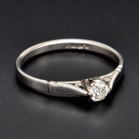 Platinum Diamond Solitaire Ring
