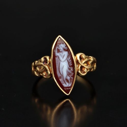 Vintage 18ct Gold Cameo Ring image-2