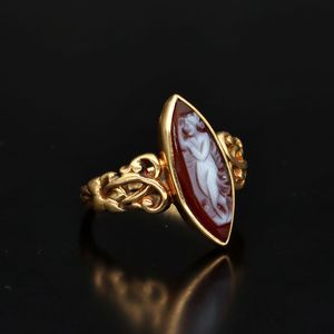 Vintage 18ct Gold Cameo Ring