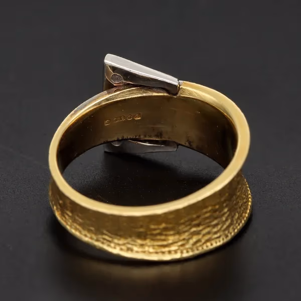 Heavy 18ct Yellow Gold Diamond Buckle Ring