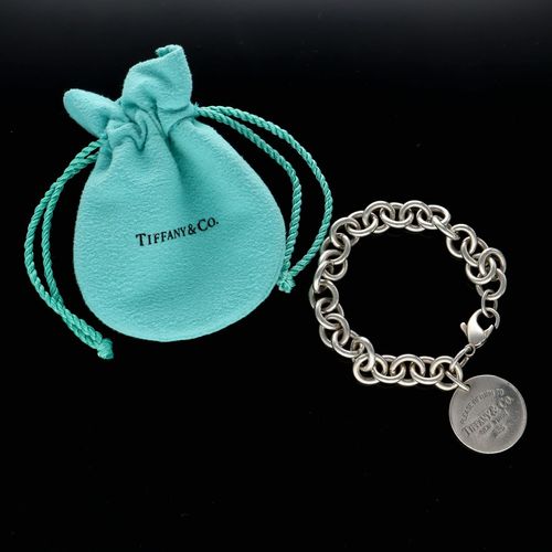 Return to Tiffany & Co. Circular Charm Silver Bracelet image-1