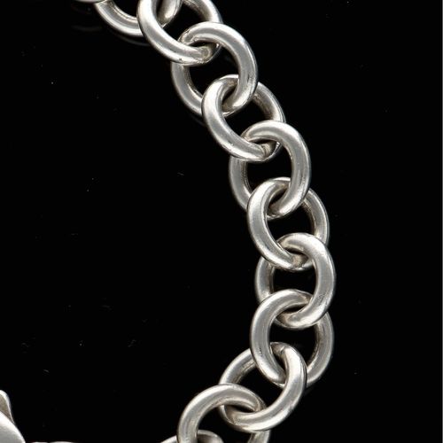 Return to Tiffany & Co. Circular Charm Silver Bracelet image-6