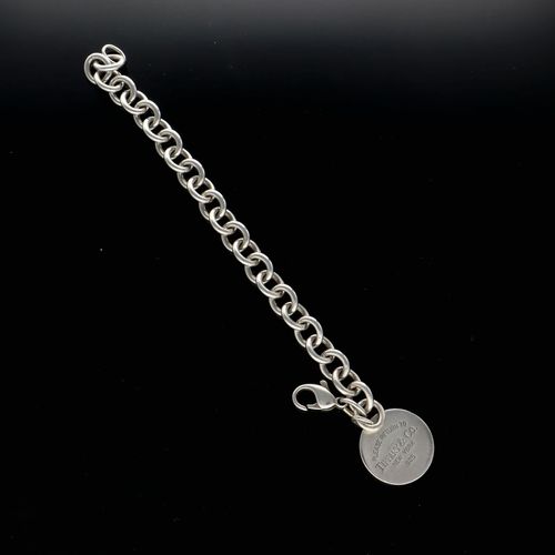 Return to Tiffany & Co. Circular Charm Silver Bracelet image-4