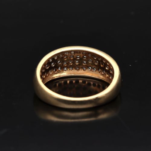 Gold 0.5ct Diamond Ring image-5
