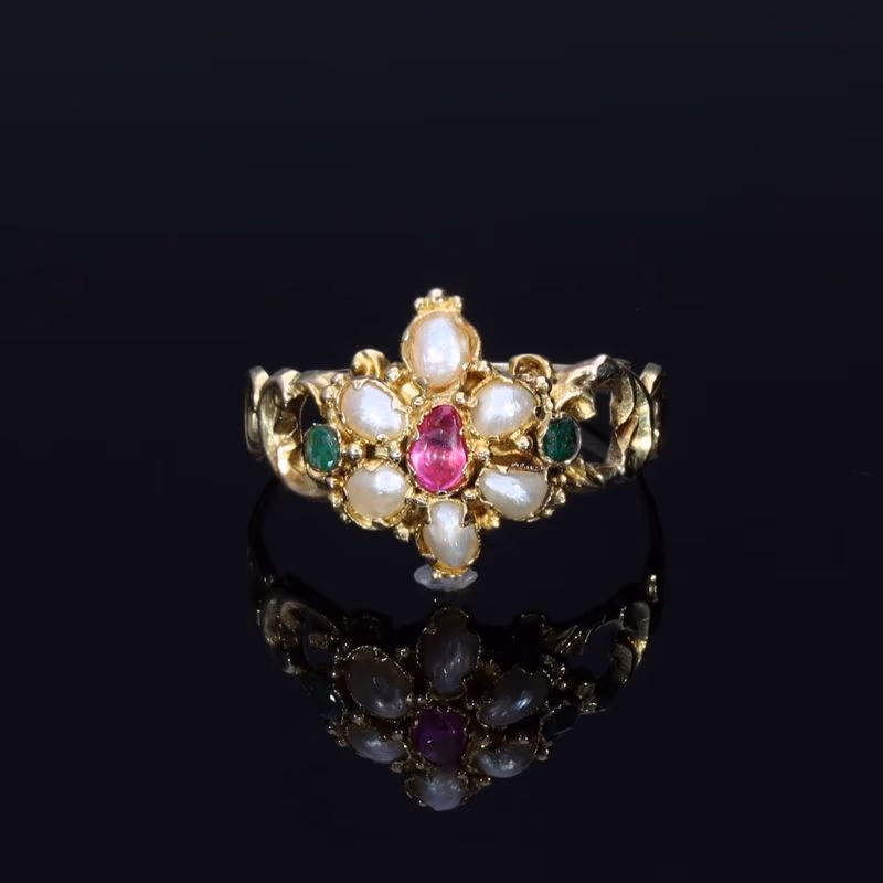 360° view of The Antique Victorian Ruby, Pearl and Emerald Daisy Ring